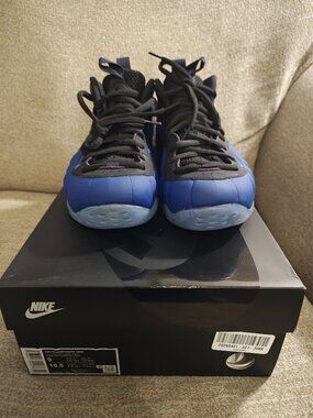 New Authentic Nike Air Foamposite One Royal Size 9